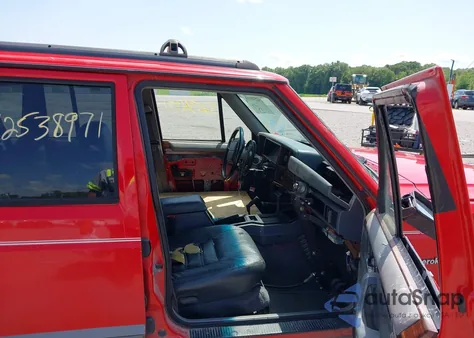 1995 Jeep Cherokee Country from USA, damaged, VIN 1J4FJ78S9SL649006